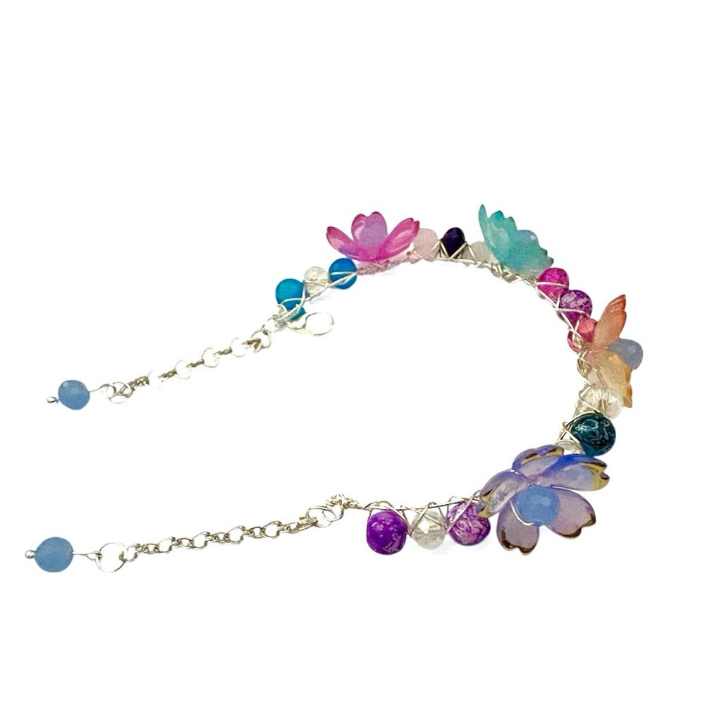 Fairy Bracelet with Lucite Flowers, Crystals and Glass Beads for Little Girls - Picture 3 of 4